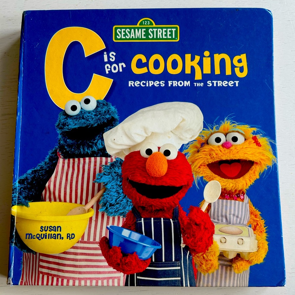 Sesame Street C is for Cooking Cookbook - Blue, Red, Yellow